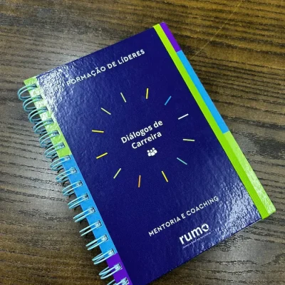 CADERNETAS EM CAPA DURA