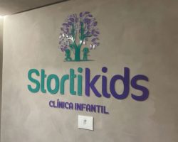 PAINEL ACRILICO EM RECORTE